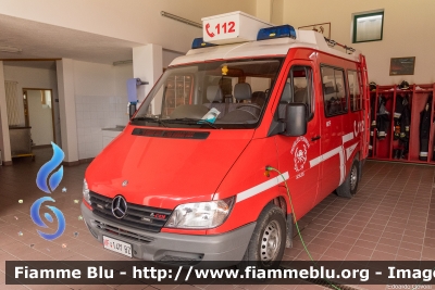 Mercedes-Benz Sprinter 4x4 II serie
Vigili del Fuoco
Unione Distrettuale Alta Val Venosta
Corpo Volontario di Clusio (BZ)
Freiwillige Feuerwehr Schleis
Allestito Brandshutz
VF 14M BZ
Parole chiave: Mercedes-Benz Sprinter_4x4_IIserie VF14MBZ