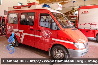 Mercedes-Benz Sprinter 4x4 II serie
Vigili del Fuoco
Unione Distrettuale Alta Val Venosta
Corpo Volontario di Clusio (BZ)
Freiwillige Feuerwehr Schleis
Allestito Brandshutz
VF 14M BZ

Parole chiave: Mercedes-Benz Sprinter_4x4_IIserie VF14MBZ