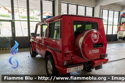 Mercedes-Benz Classe G 300
Vigili del Fuoco
Unione Distrettuale Alta Pusteria
Corpo Volontario di San Candido (BZ)
Bezirksverband Oberpustertal
Freiwillige Fuerwehr Innichen
VF 15B BZ
Parole chiave: Mercedes-Benz Classe_G300 VF15BBZ