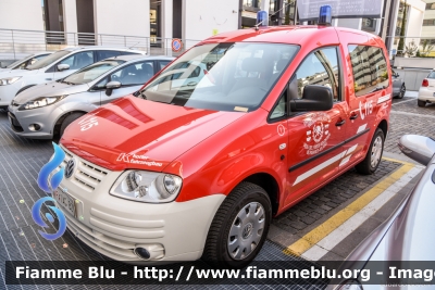 Volkswagen Caddy III serie
Vigili del Fuoco
Unione Distrettuale di Bolzano
Corpo Volontario di Oltrisarco Aslago - Bolzano
Freiwillige Feuerwehr Oberau Haslach - Bozen
VF 1AG BZ
Parole chiave: Volkswagen Caddy_IIIserie VF1AGBZ