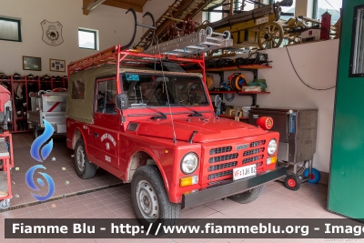 Fiat Campagnola II serie
Vigili del Fuoco
Unione Distrettuale Alta Val Venosta
Corpo Volontario di Clusio (BZ)
Freiwillige Feuerwehr Schleis
VF 1JH BZ
Parole chiave: Fiat Campagnola_IIserie VF1JHBZ