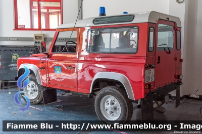 Land-Rover Defender 90
Vigili del Fuoco
Unione Distrettuale Alta Val Venosta
Corpo Volontario di Prato allo Stelvio (BZ)
Freiwillige Feuerwehr Prad am Stilfserjoch
VF 1ZN BZ
Parole chiave: Land-Rover Defender_90 VF1ZNBZ