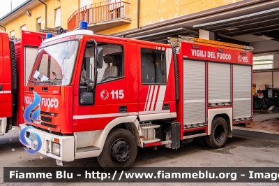 Iveco CityEuroFire 100E21 I serie
Vigili del Fuoco
Comando Provinciale di Lucca
AutoPompaSerbatoio allestimento Iveco-Magirus
VF 20975
Parole chiave: Iveco CityEuroFire_100E21_Iserie VF20975