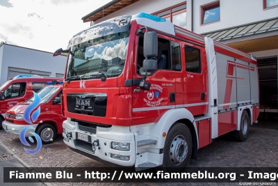 Man TGM 16.340 II serie
Vigili del Fuoco
Unione Distrettuale Alta Val Venosta
Corpo Volontario di Prato allo Stelvio (BZ)
Freiwillige Feuerwehr Prad am Stilfserjoch
Allestimento Kofler Fahrzeugebau
VF 25W BZ
Parole chiave: Man TGM_16.340_IIserie VF25WBZ