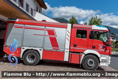 Man TGM 16.340 II serie
Vigili del Fuoco
Unione Distrettuale Alta Val Venosta
Corpo Volontario di Prato allo Stelvio (BZ)
Freiwillige Feuerwehr Prad am Stilfserjoch
Allestimento Kofler Fahrzeugebau
VF 25W BZ
Parole chiave: Man TGM_16.340_IIserie VF25WBZ