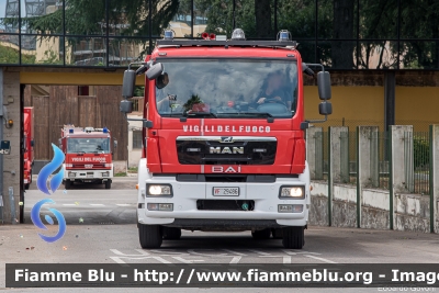 Man TGM 15.250 II serie
Vigili del Fuoco
Comando Provinciale di Pisa
AutoPompaSerbatoio allestimento Bai
VF 29486
Parole chiave: Man TGM_15.250_IIserie