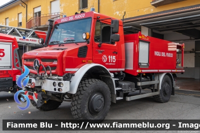 Mercedes-Benz Unimog U5023
Vigili del Fuoco
Comando Provinciale di Lucca
Allestimento Fortini
Modulo AIB Fortini
VF 29810
Parole chiave: Mercedes-Benz Unimog_U5023 VF29810