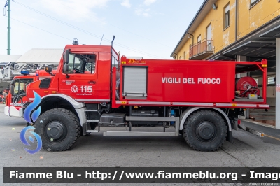 Mercedes-Benz Unimog U5023
Vigili del Fuoco
Comando Provinciale di Lucca
Allestimento Fortini
Modulo AIB Fortini
VF 29810
Parole chiave: Mercedes-Benz Unimog_U5023 VF29810