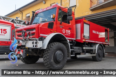 Mercedes-Benz Unimog U5023
Vigili del Fuoco
Comando Provinciale di Lucca
Allestimento Fortini
Modulo AIB Fortini
VF 29810
Parole chiave: Mercedes-Benz Unimog_U5023 VF29810