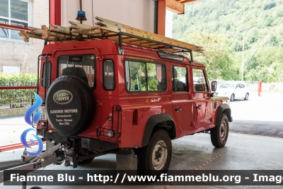 Land Rover Defender 110
Vigili del Fuoco
Distretto delle Giudicarie
Corpo Volontario di Cimego (TN)
VF 2E8 TN
Parole chiave: Land-Rover Defender_110 VF2E8TN