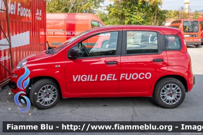 Fiat Nuova Panda II serie
Vigili del Fuoco
Comando Provinciale di Lucca
Autoveicolo proveniente da confisca
VF 31687
Parole chiave: Fiat Nuova_Panda_IIserie VF31687