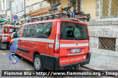 Fiat Scudo IV serie
Vigili del Fuoco
Unione Distrettuale di Trento
Corpo Volontario di Meano (TN)
VF 3H0 TN
Parole chiave: Fiat Scudo_IVserie VF3H0TN Santa_Barbara_2019