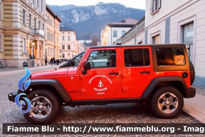 Jeep Wrangler Rubicon
Vigili del Fuoco
Unione Distrettuale di Trento
Corpo Volontario di Sardagna (TN)
VF 3L8 TN
Parole chiave: Jeep Wrangler_Rubicon VF3L8TN Santa_Barbara_2019