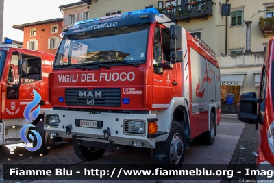 Man LE 14.280
Vigili del Fuoco
Unione Distrettuale di Trento
Corpo Volontario di Mattarello (TN)
Allestimento Kofler Fahrzeugbau
VF 4D2 TN
Parole chiave: Man LE_14.280 VF4D2TN Santa_Barbara_2019