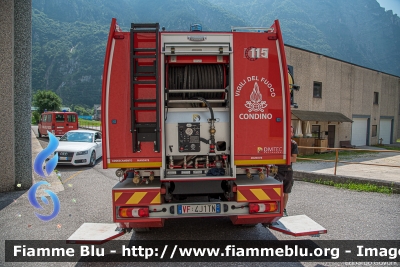 Mercedes-Benz Unimog U218
Vigili del Fuoco
Unione Distrettuale delle Giudicarie
Corpo Volontario di Condino (TN)
Allestimento Divitec
VF 4J1 TN
Parole chiave: Mercedes-Benz Unimog U218 VF4J1TN