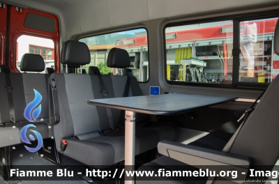 Volkswagen Crafter I serie restyle
Vigili del Fuoco
Unione Distrettuale della Vallagarina
Corpo Volontario di Mori (TN)
VF 6J9 TN
Parole chiave: Volkswagen Crafter_Iserie_restyle VF6J9TN