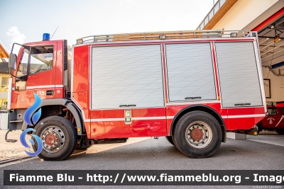 Iveco EuroCargo 135E23 4x4 I serie
Vigili del Fuoco
Unione distrettuale della Val Di Sole
Corpo Volontario di Dimaro (TN)
Allestito Fulmix
VF E63 TN
Parole chiave: Iveco EuroCargo_135E23_4x4_Iserie