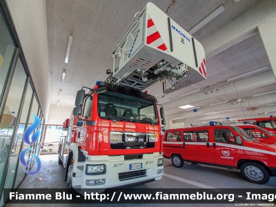 Man TGM 15.340
Vigili del Fuoco
Unione Distrettuale Alta Pusteria
Bezirksverband Oberpustertal
Veicolo Ospitato dal Corpo Volontario di San Candido (BZ)
Allestito Magirus Lohr
VF FW 38K
Parole chiave: Man TGM_15.340 VFFW38K