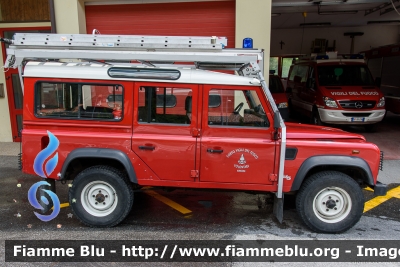 Land-Rover Defender 110
Vigili del Fuoco
Unione Distrettuale delle Giudicarie
Corpo Volontario di Roncone (TN)
VF G26 TN
Parole chiave: Land-Rover Defender_110 VFG26TN