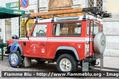 Land Rover Defender 90
Vigili del Fuoco
Unione Distrettuale di Trento
Corpo Volontario di Meano (TN)
VF H23 TN
Parole chiave: Land-Rover Defender_90 VFH23TN Santa_Barbara_2019