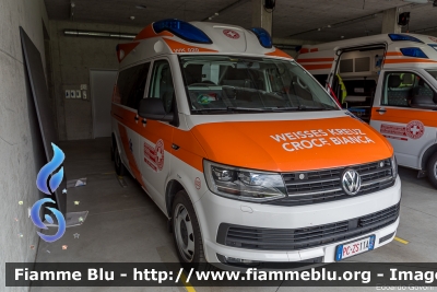 Volkswagen Transporter T6
Associazione Provinciale di Soccorso Croce Bianca (Bolzano)
Landesrettungverein Weisses Kreuz (Bozen)
Assegnata alla sezione Alta Val Venosta
Allestita Ambulanz Mobile
WK 020 - 822
PC ZS 11A
Parole chiave: Volkswagen Transporter_T6 PCZS11A