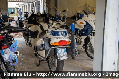 Bmw R850RT I serie
Polizia Locale Venezia
Codice Mezzo: 11
POLIZIA LOCALE YA 02660
Parole chiave: Bmw R850RT_Iserie POLIZIALOCALEYA02660