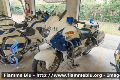 Bmw R850RT I serie
Polizia Locale Venezia
Codice Mezzo: 11
POLIZIA LOCALE YA 02660
Parole chiave: Bmw R850RT_Iserie POLIZIALOCALEYA02660