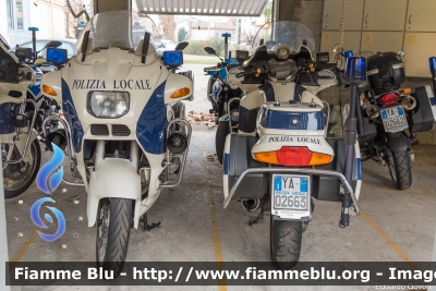 Bmw R850RT I serie
Polizia Locale Venezia
Codice Mezzo: 12
POLIZIA LOCALE YA 02663
Parole chiave: Bmw R850RT_Iserie POLIZIALOCALEYA02663