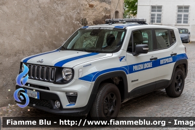 Jeep Renegade restyle
Polizia Municipale - StadtPolizei
Merano - Meran (BZ)
Allestita Bertazzoni
Codice Automezzo: F
POLIZIA LOCALE YA 994 AP
Parole chiave: Jeep Renegade_restyle POLIZIALOCALEYA994AP