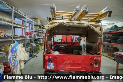 Fiat Campagnola I serie
Vigili del Fuoco
Unione Distrettuale delle Giudicarie
Corpo Volontario di Tione di Trento (TN)
VF 4F3 TN
Parole chiave: Fiat Campagnola_Iserie VF4F3TN