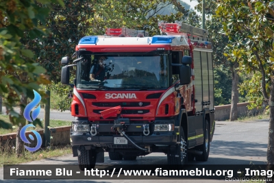 Scania P400 4x4 II serie
Allied Force in Italy
Camp Darby (Pisa)
Fire Department
Allestito Rosenbauer
AFI L-3004
Parole chiave: Scania P400_4x4_IIserie AFIL-3004