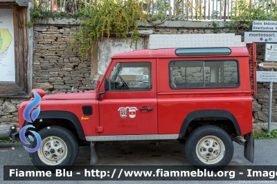 Land Rover Defender 90
Vigili del Fuoco
Unione Distrettuale di Bolzano
Corpo Volontario di Bolzano Città 
Freiwillige Feuerwehr der Stadt Bozen
Distaccamento Colle - Löschgruppe Kohlern
*Dismesso*
Parole chiave: Land-Rover Defender_90