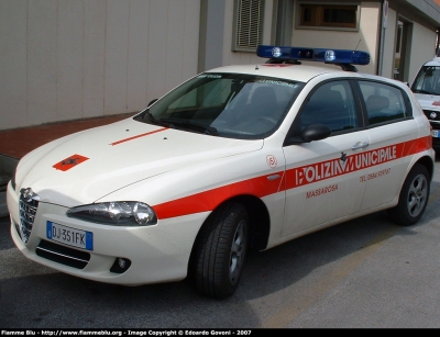 Alfa Romeo 147 II serie
Polizia Municipale Massarosa
Parole chiave: Alfa-Romeo 147_IIserie PM_Massarosa