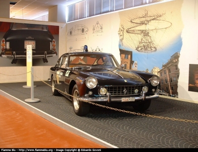 Ferrari 250 GTE 2+2
Polizia di Stato
Squadra Mobile
Esemplare esposto presso il Museo delle auto della Polizia di Stato
POLIZIA 29444
Parole chiave: Ferrari 250_GTE_2+2 POLIZIA29444