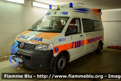 Volkswagen Transporter T5
A.P.S.S. Trento
118 Trentino Emergenza
allestimento Aricar
007-31
Parole chiave: Volkswagen Transporter_T5 Ambulanza