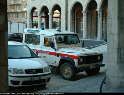 Land Rover Defender 90
Parole chiave: Land_Rover Defender_90 PP_Pisa