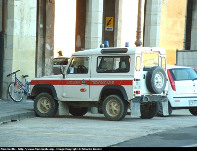 Land Rover Defender 90
Parole chiave: Land_Rover Defender_90 PP_Pisa