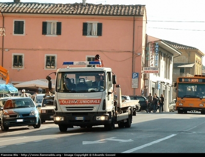 Iveco Eurocargo 100E17 II serie
Polizia Municipale Pisa
Parole chiave: Iveco Eurocargo_100E17_IIserie