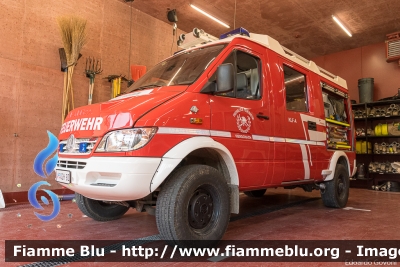 Mantra 4x4
Vigili del Fuoco
Unione Distrettuale Alta Pusteria
Bezirksverband Oberpustertal
Corpo Volontario di Versciaco (BZ)
Freiwillige Feuerwehr Vierschach
VF 02H BZ
Parole chiave: Mantra 4x4 VF02HBZ