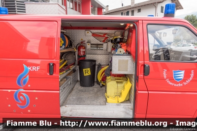 Volkswagen Transporter T4 restyle
Vigili del Fuoco
Unione Distrettuale della Bassa Val Venosta
Corpo Volontario di Silandro (BZ)
Bezirksverband Untervinschgau
Freiwillige Feuerwehr Schlanders
VF 0AY BZ
Parole chiave: Volkswagen Transporter_T4restyle VF0AYBZ