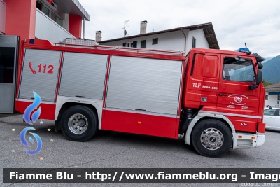 Scania 143H
Vigili del Fuoco
Unione Distrettuale della Bassa Val Venosta
Bezirksverband Untervinschgau
Ospitato dal Corpo Volontario di Silandro (BZ)
Allestimento Lohr
VF 0S6 BZ
Parole chiave: Scania 143H VF0S6BZ