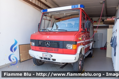 Mercedes-Benz Vario
Vigili del Fuoco
Unione Distrettuale di Bolzano
Corpo Volontario di Soprabolzano (BZ)
Freiwillige Feuerwehr Oberbozen
VF 0H5 BZ
Parole chiave: Mercedes-Benz Vario VF0H5BZ