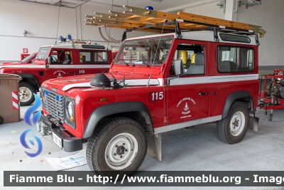 Land Rover Defender 90
Vigili del Fuoco
Unione Distrettuale delle Giudicarie
Corpo Volontario di San Lorenzo in Banale (TN)
VF 1D1 TN
Parole chiave: Land-Rover Defender_90 VF1D1TN