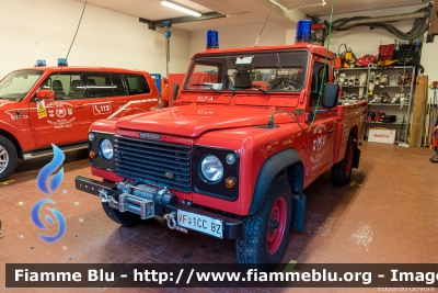 Land Rover Defender 110
Vigili del Fuoco
Unione Distrettuale di Bolzano
Corpo Volontario di Bolzano Città 
Freiwillige Feuerwehr der Stadt Bozen
Distaccamento Colle - Löschgruppe Kohlern
VF 1CC BZ
Parole chiave: Land-Rover Defender_110 VF1CCBZ