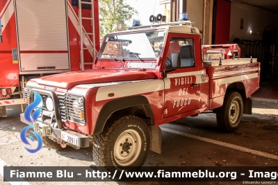 Land Rover Defender 110 HCPU
Vigili del Fuoco
Comando Provinciale di Bologna
Distaccamento Volontario di Monghidoro
VF 20911
Parole chiave: Land-Rover Defender_110 VF20911