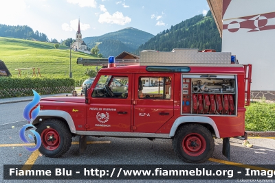 Land Rover Defender 110
Vigili del Fuoco
Unione Distrettuale Alta Val Pusteria
Corpo Volontario di Prato alla Drava (BZ)
Freiwillige Feuerwehr Winnebach
Allestimento Ziegler
VF 21L BZ
Parole chiave: Land-Rover Defender_110 VF21LBZ