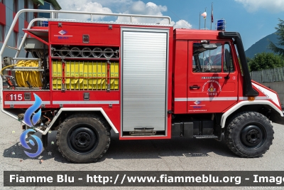 Mercedes-Benz Unimog U100L
Vigili del Fuoco
Unione Distrettuale delle Giudicarie
Corpo Volontario di Tione di Trento (TN)
Allestimento BAI
VF F99 TN
Parole chiave: Mercedes-Benz Unimog U100L VFF99TN