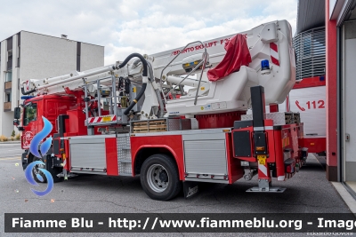 Man TGM 18.330
Vigili del Fuoco
Unione Distrettuale della Bassa Val Venosta
Bezirksverband Untervinschgau
Ospitato dal Corpo Volontario di Silandro (BZ)
Allestimento Bronto Skylift
VF FW 31E
Parole chiave: Man TGM_18.330 VFFW31E