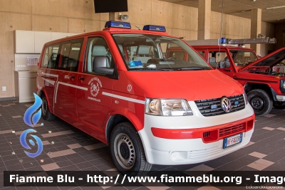 Volkswagen Transporter T5
Vigili del Fuoco
Unione Distrettuale di Bolzano
Corpo Volontario di Longomoso Collalbo (BZ)
Freiwillige Feuerwehr Lengmoos Klobenstein
VF FW 2ZR
Parole chiave: Volkswagen Transporter_T5 VFFW2ZR