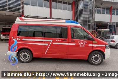 Volkswagen Transporter T5 restyle
Vigili del Fuoco
Unione Distrettuale della Bassa Val Venosta
Corpo Volontario di Silandro (BZ)
Bezirksverband Untervinschgau
Freiwillige Feuerwehr Schlanders
Allestimento Brandschutz Rosenbauer
VF FW 33N
Parole chiave: Volkswagen Transporter_T5_restyle VFFW33N